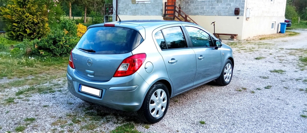 Opel Corsa cena 16900 przebieg: 124000, rok produkcji 2010 z Mińsk Mazowiecki małe 254